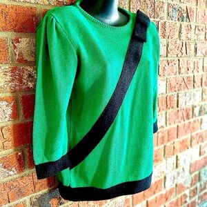 Green Black Bow Color Block Sweater by Ami Petites Size Small